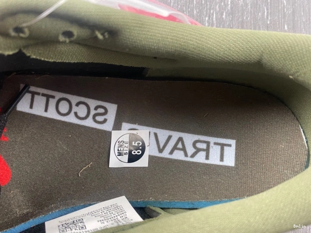 Bmlin OLIVE' AIR SCOTT 1 JORDAN OG LOW DM7866-002 TRAVIS SP 'BLACK X 0717